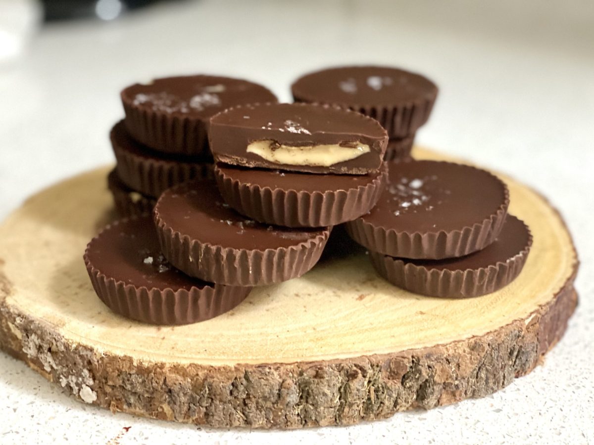A sweet food to eat when anxious or stressed, the cashew butter cups from Eat Burn Sleep are packed with gut health ingredients.